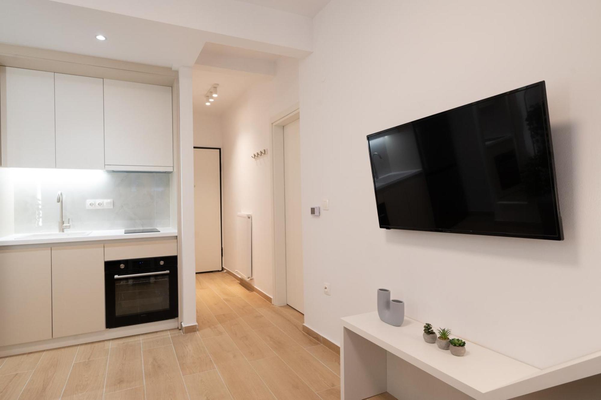 Honey Oak & Cream Patio By Nest Apartment Thessaloníki Ngoại thất bức ảnh