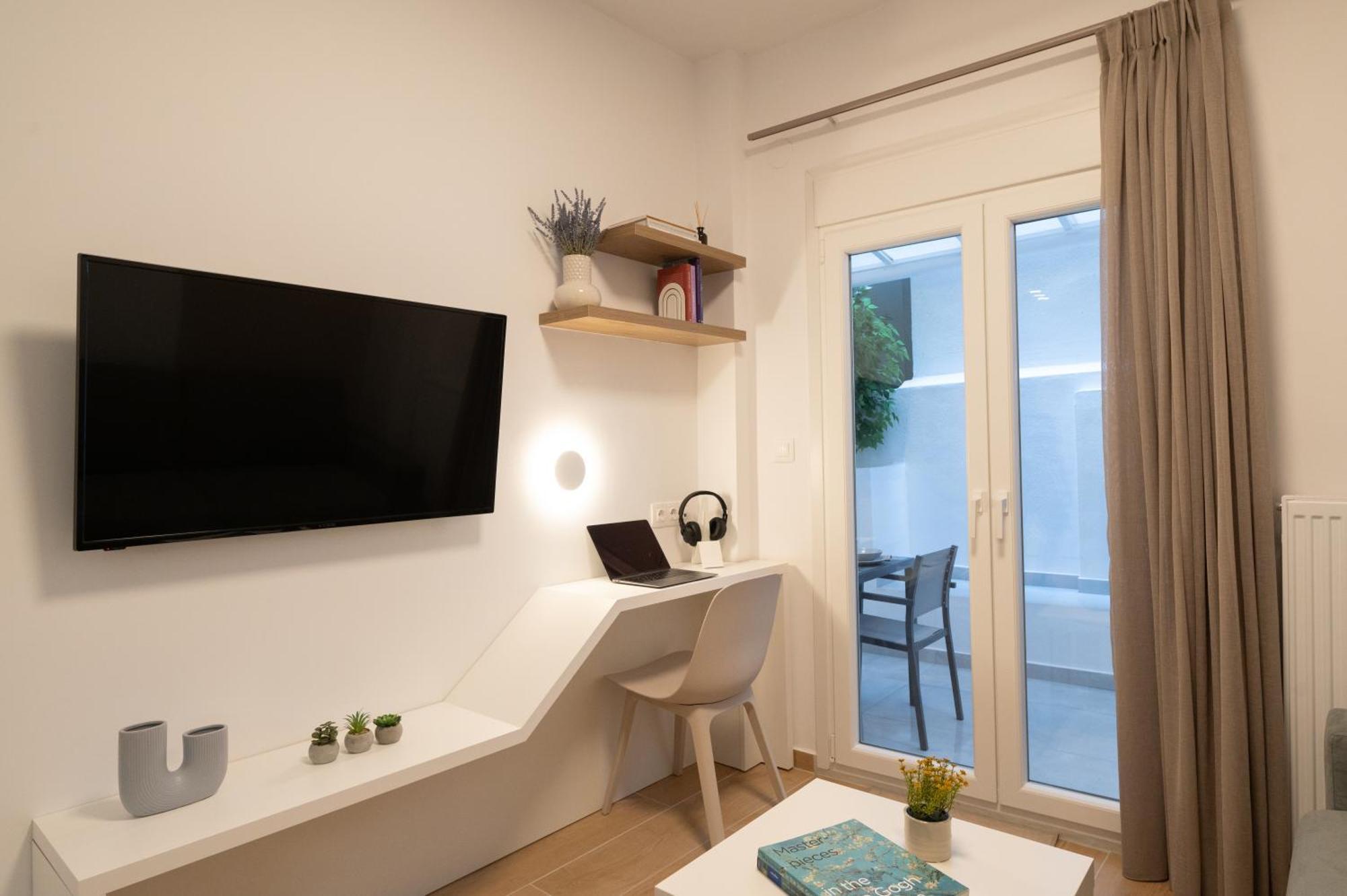 Honey Oak & Cream Patio By Nest Apartment Thessaloníki Ngoại thất bức ảnh